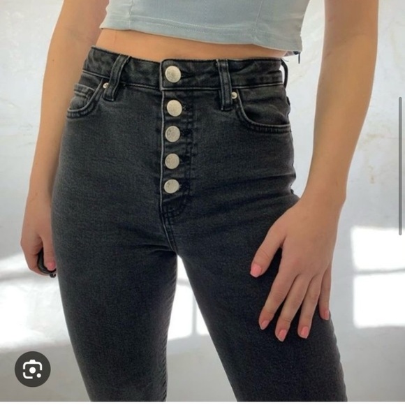 Urban Outfitters BDG Girlfriend High Rise Button Fly Jeans - Picture 2 of 12